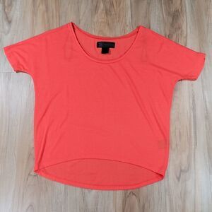 🔺️Kardashian Kollection Coral Hi-Low Top Medium